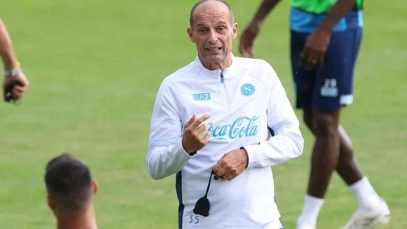 Allegri invita al Napoli: equilibrio contro l'Inter, senza esaltazioni né depressioni