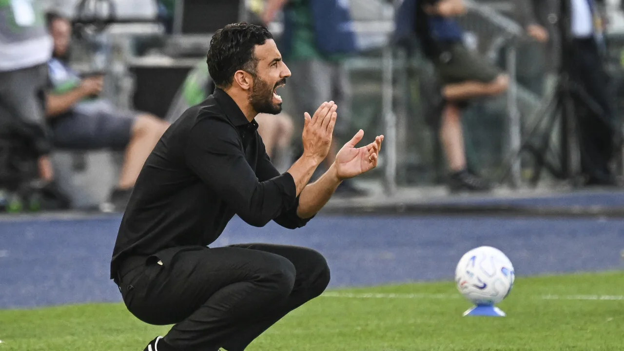 Milan, Amorim difende il turnover: "Sconfitta col Benfica non colpa dei singoli"