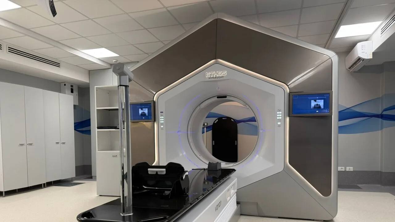 Acceleratore lineare per radioterapia di ultima generazione