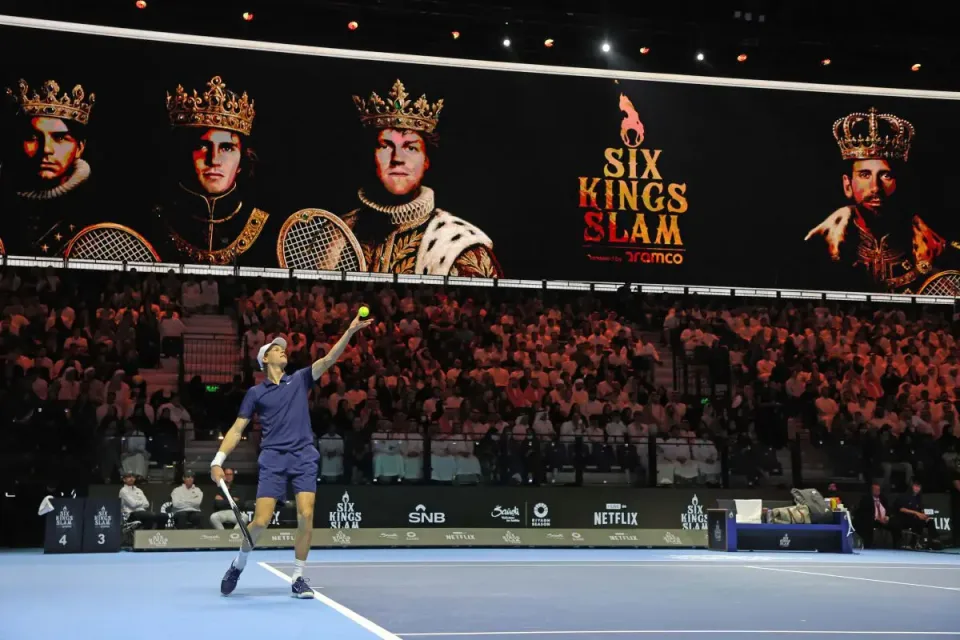 Jannik Sinner torna a Riyadh per il Six Kings Slam 2026
