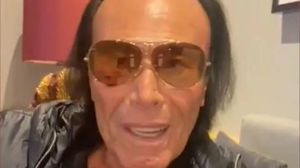 antonello venditti ricoverato in ospedale a roma e sottoposto a intervento chirurgico