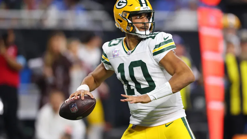 Packers Hold Off Panthers 28-20 as Jordan Love Rebounds, Christian Watson Returns from Hospital