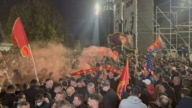 Kosovo Parliament Limits Hague War Crimes Court’s Reach Amid Protests