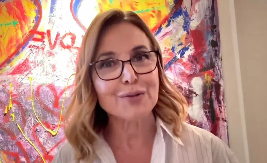 Barbara d'Urso sarà giurata a Ballando con le Stelle: la smentita sui presunti capricci